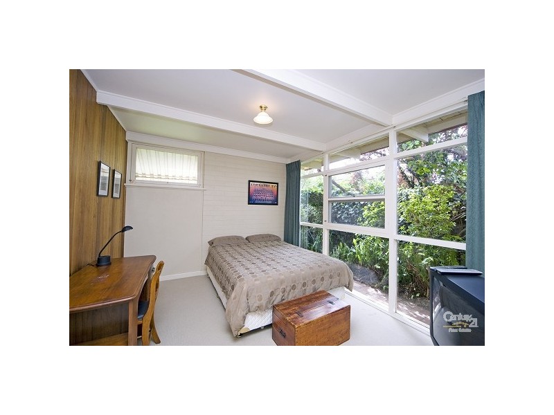 28 Winston Avenue, Clarence Gardens SA 5039