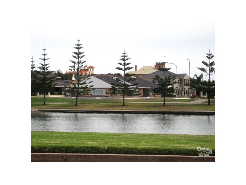 14B Rothesay Avenue, Glenelg North SA 5045