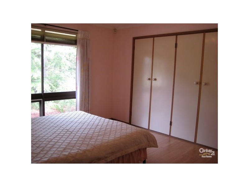 5 Gifford Avenue, St Agnes SA 5097