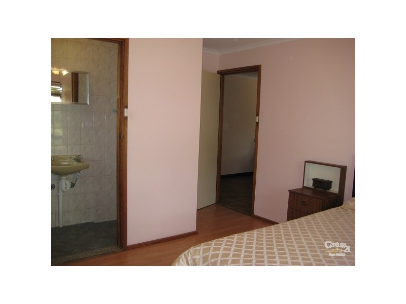 5 Gifford Avenue, St Agnes SA 5097