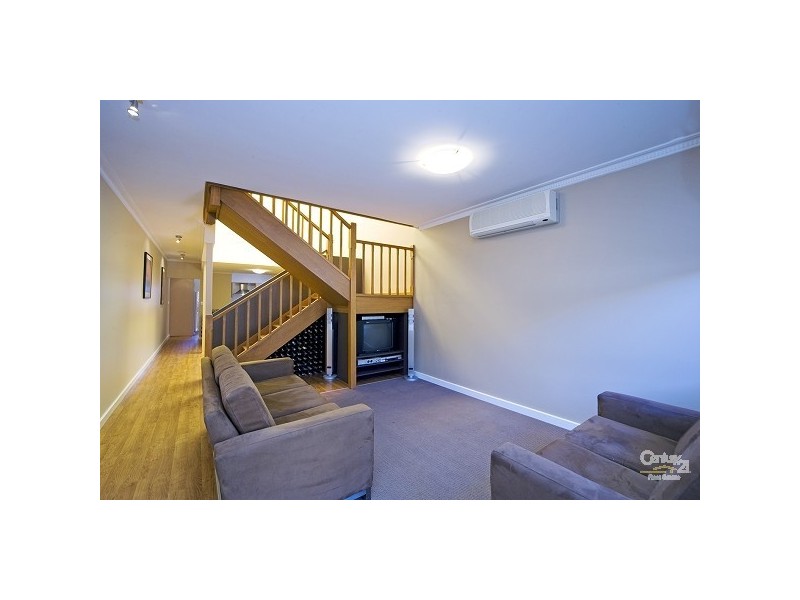 5/18 Adelphi Terrace, Glenelg North SA 5045