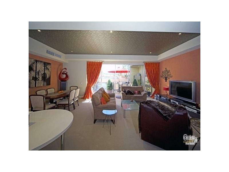 2/10 Moseley Street, Glenelg SA 5045