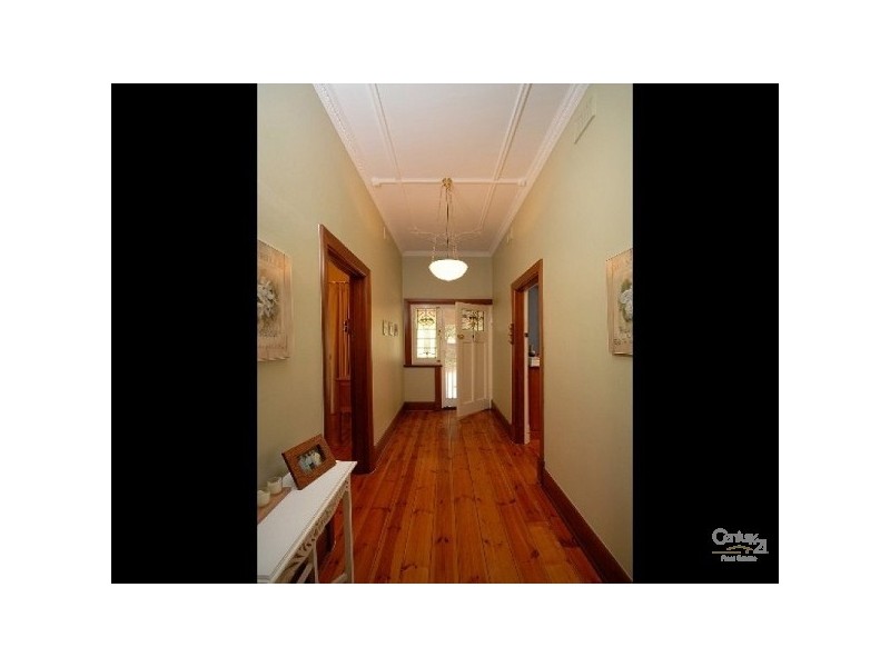 100 Avenue Road, Clarence Gardens SA 5039