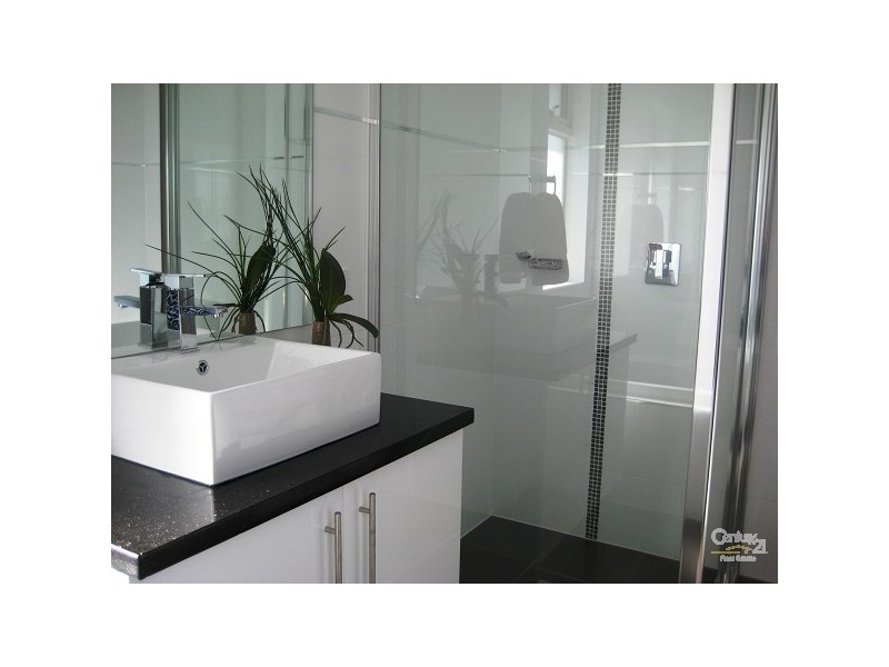 Res 1, 34 Richard Avenue, Mitchell Park SA 5043