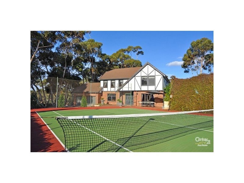 147 Shepherds Hill Road, Eden Hills SA 5050
