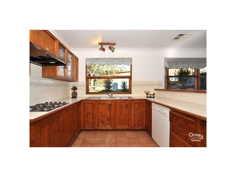 147 Shepherds Hill Road, Eden Hills SA 5050