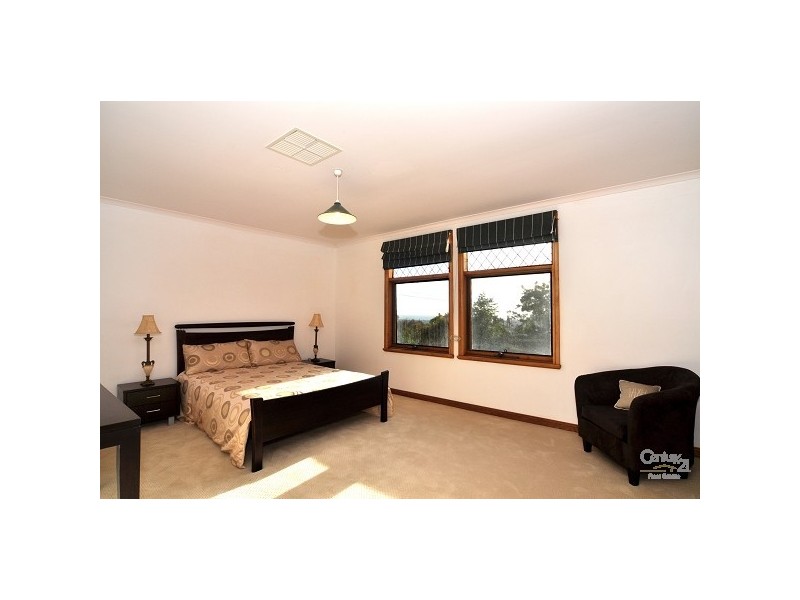 147 Shepherds Hill Road, Eden Hills SA 5050