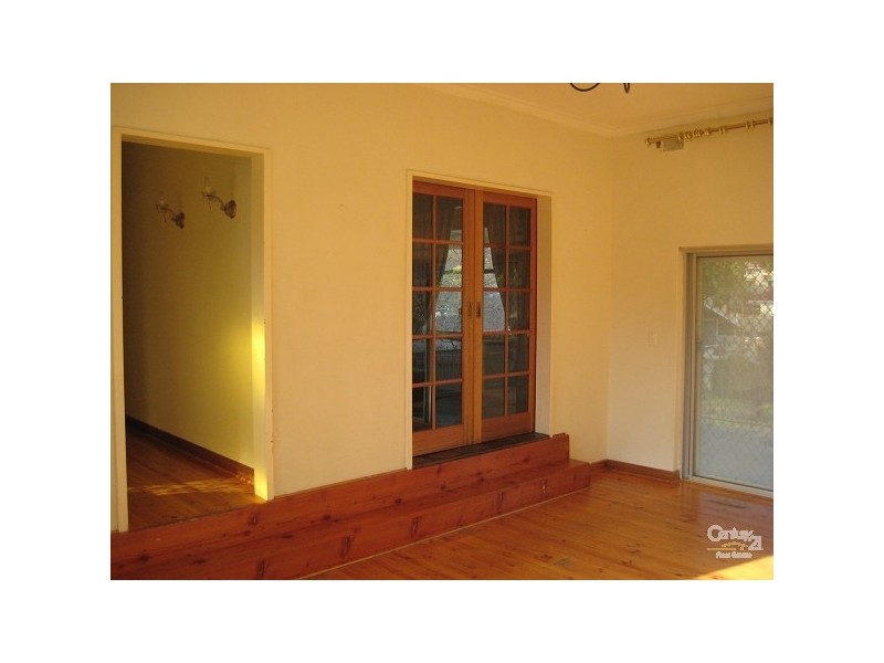 880 Lower North East Road, Dernancourt SA 5075