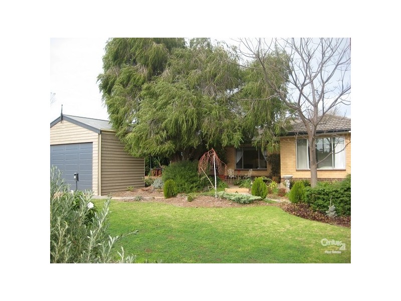 12 Petersen Crescent, Port Noarlunga SA 5167