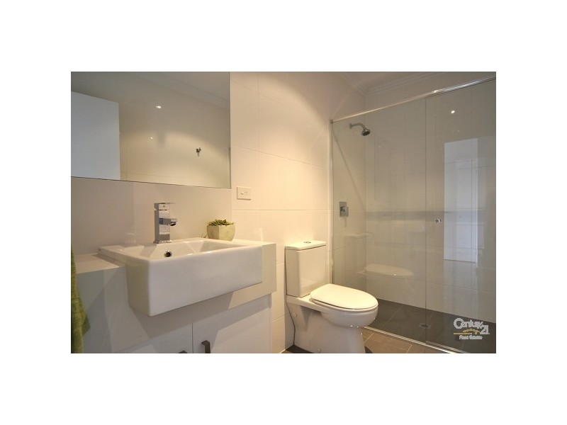 2 College Street, Glenelg SA 5045