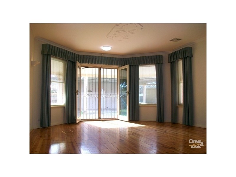 76 Kyeema Avenue, Cumberland Park SA 5041