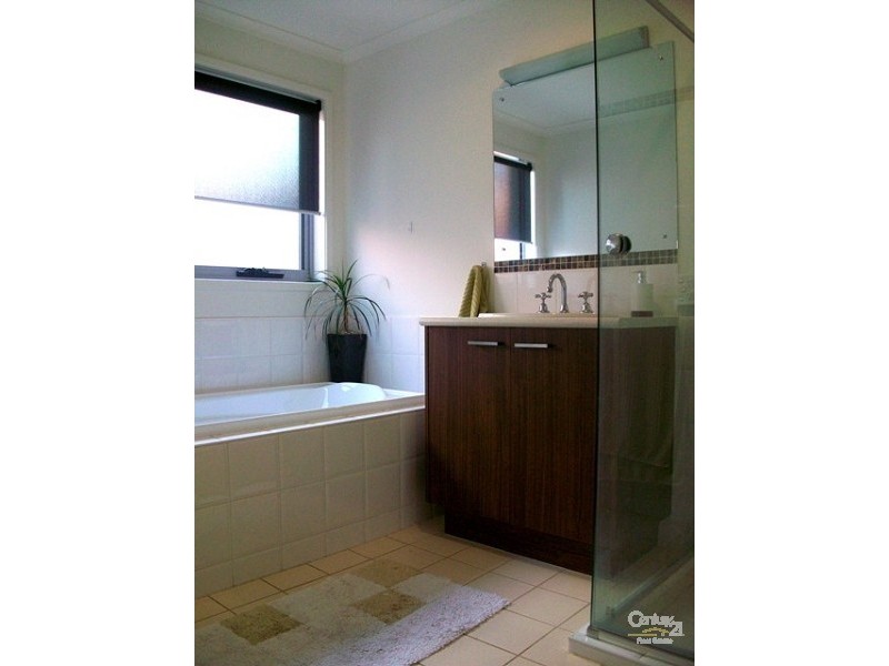 1 Ilford Road, Clarence Park SA 5034