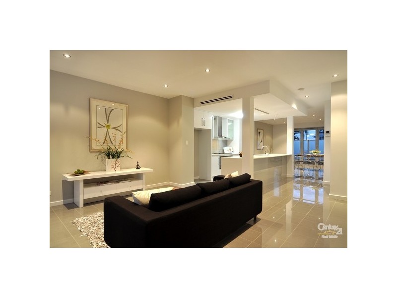 1a Percival Street, Glenelg SA 5045