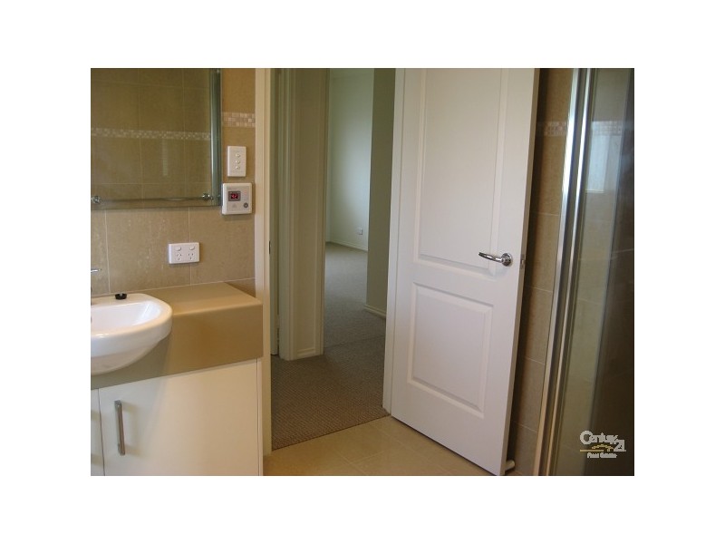 96 Tiparra Avenue, Park Holme SA 5043