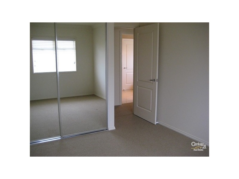 96 Tiparra Avenue, Park Holme SA 5043