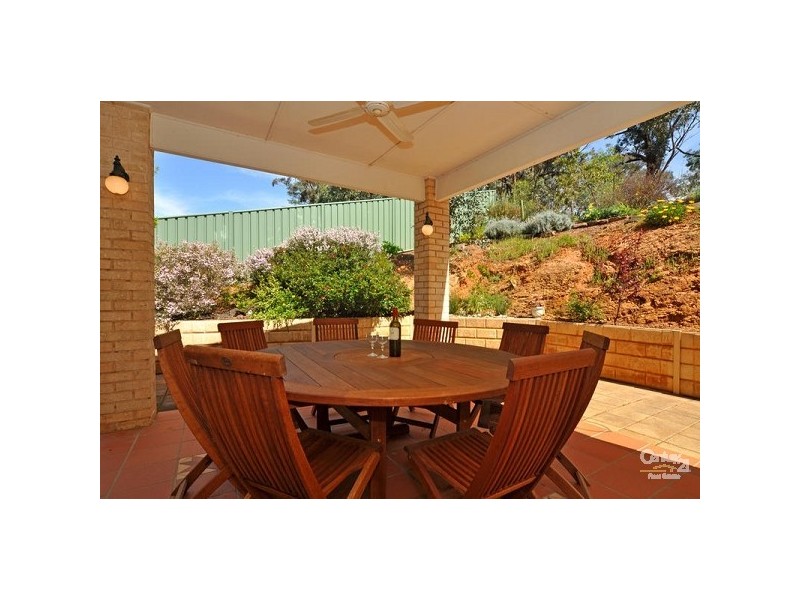 34 Hillsdale Avenue, Coromandel Valley SA 5051