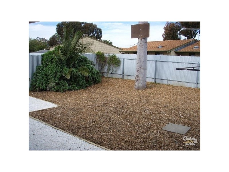 5 Bristol Terrace, Oakden SA 5086