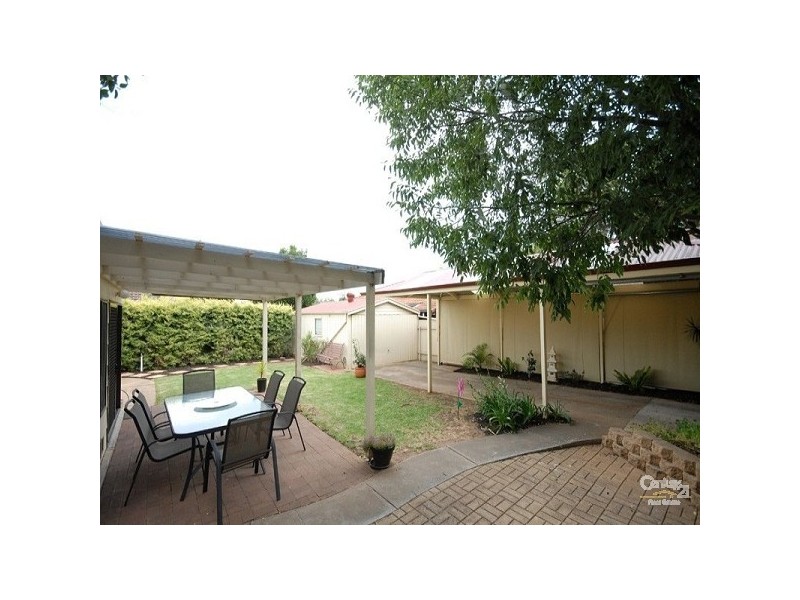 100 Avenue Road, Clarence Gardens SA 5039
