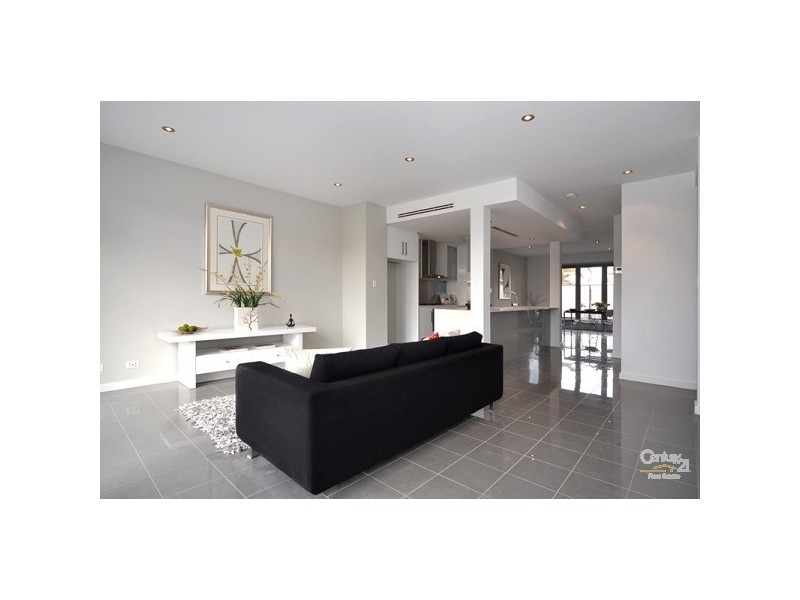 1 Percival Street, Glenelg SA 5045