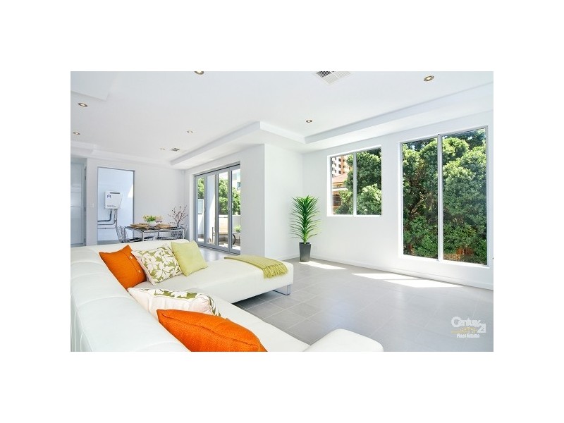 2b College Street, Glenelg SA 5045