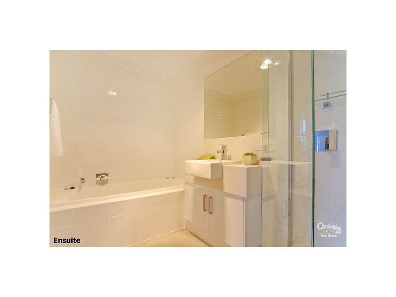 2b College Street, Glenelg SA 5045