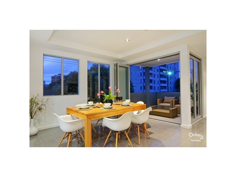 2c College Street, Glenelg SA 5045