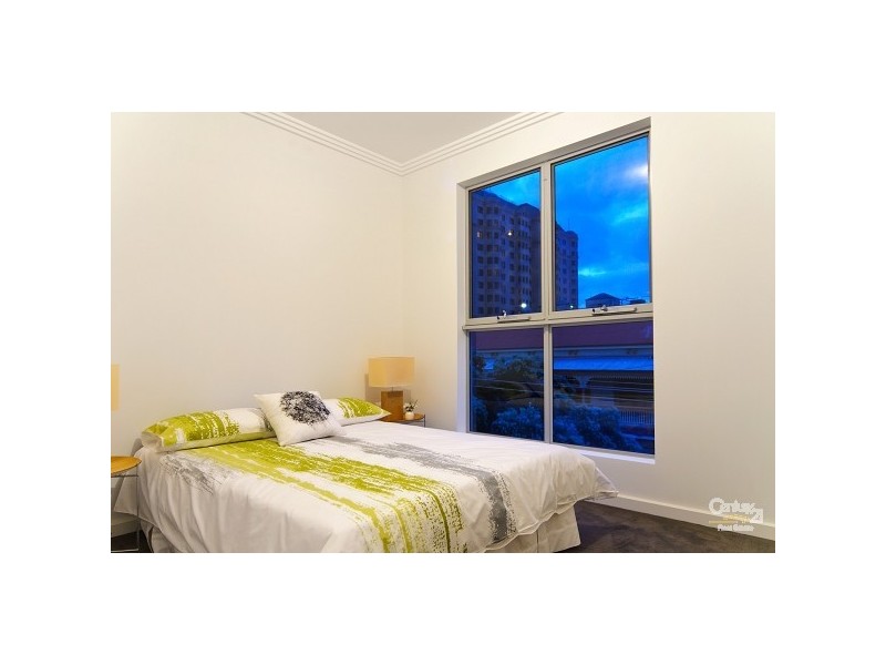 2c College Street, Glenelg SA 5045
