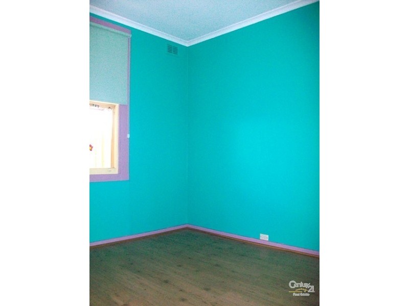 4 Rider Street, Seacombe Gardens SA 5047