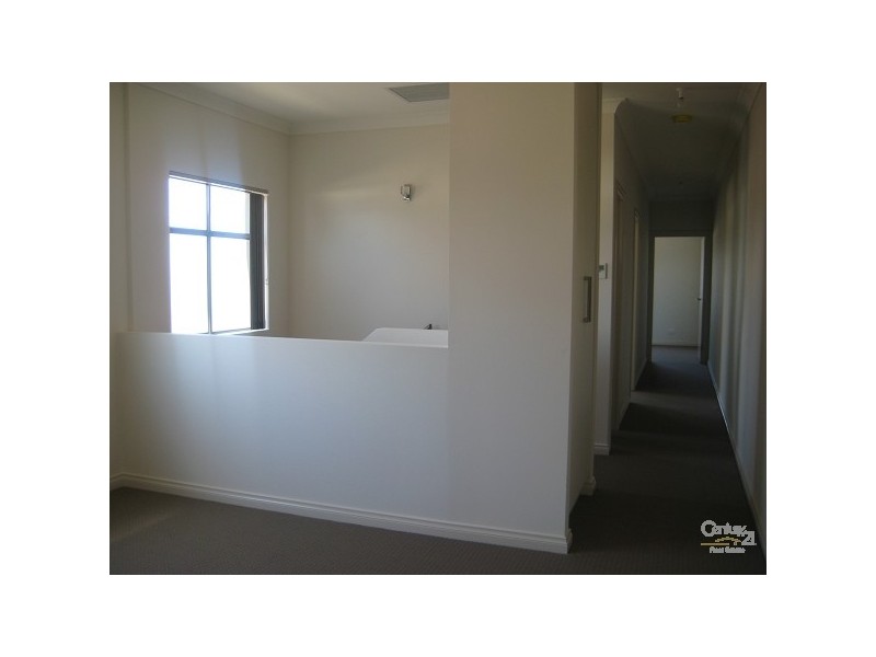 80 (76 – 84) Tiparra Avenue, Park Holme SA 5043