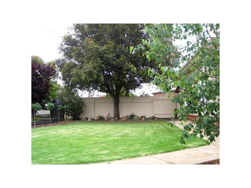 12 Gladys Street, Clarence Gardens SA 5039