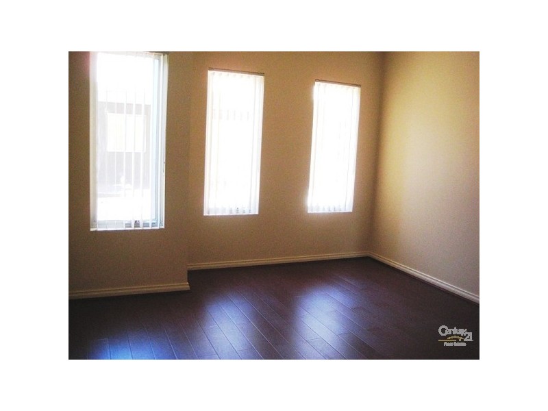 310a & 310b Oaklands Road, Park Holme SA 5043