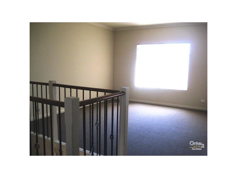 310a & 310b Oaklands Road, Park Holme SA 5043