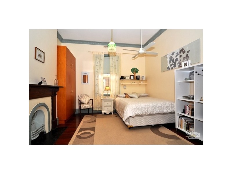 17 Yulinda Terrace, Lower Mitcham SA 5062