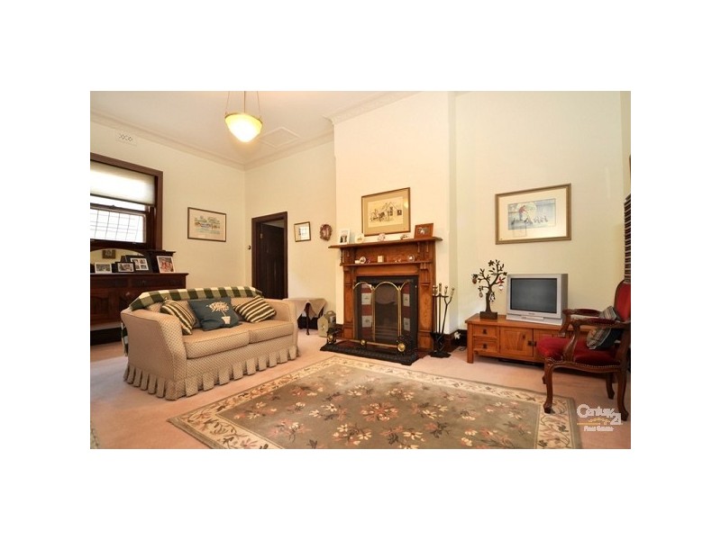 17 Yulinda Terrace, Lower Mitcham SA 5062