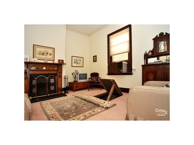 17 Yulinda Terrace, Lower Mitcham SA 5062