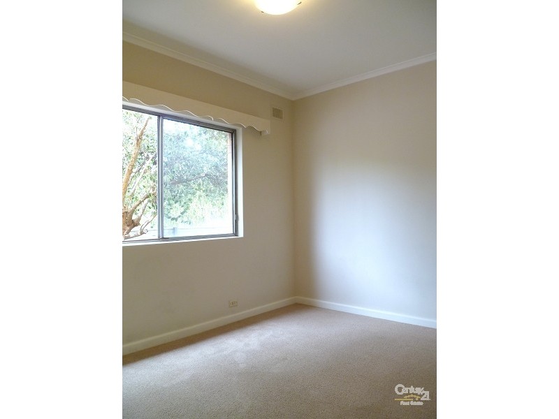 2/8 Overbury Drive, Clarence Park SA 5034