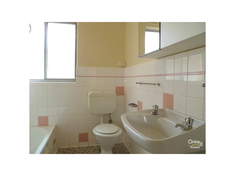 2/8 Overbury Drive, Clarence Park SA 5034