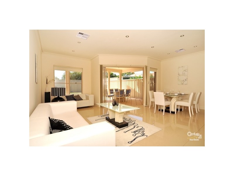 25 Hobart Road, Henley Beach South SA 5022
