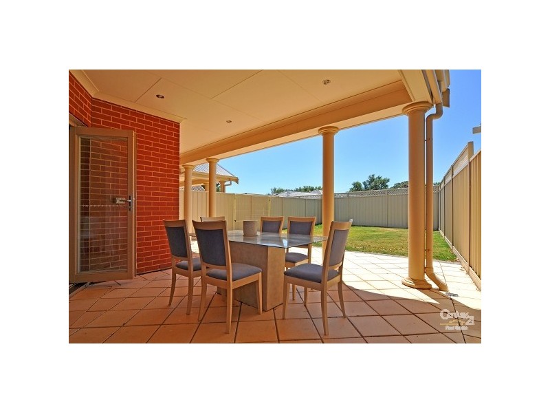 25 Hobart Road, Henley Beach South SA 5022