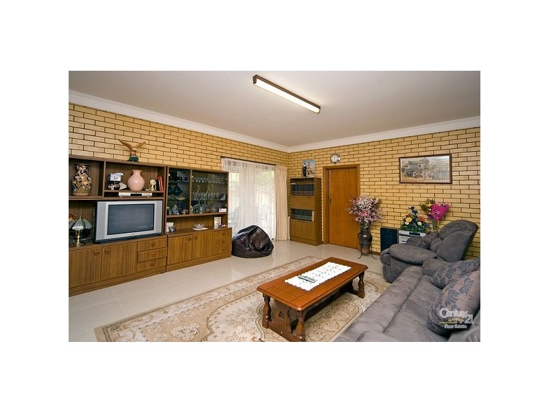 17 Farrant Street, Prospect SA 5082