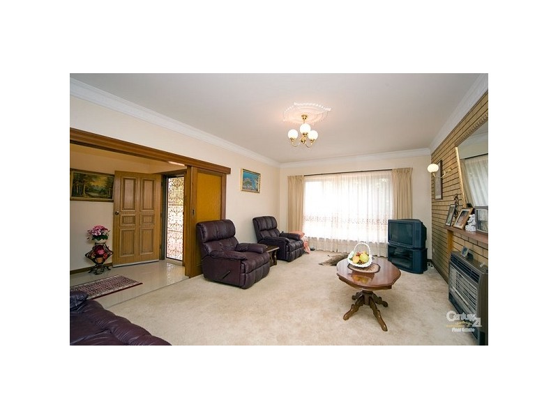17 Farrant Street, Prospect SA 5082