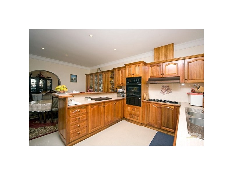 17 Farrant Street, Prospect SA 5082