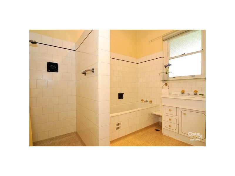 4 Bristol Street, Glenelg South SA 5045