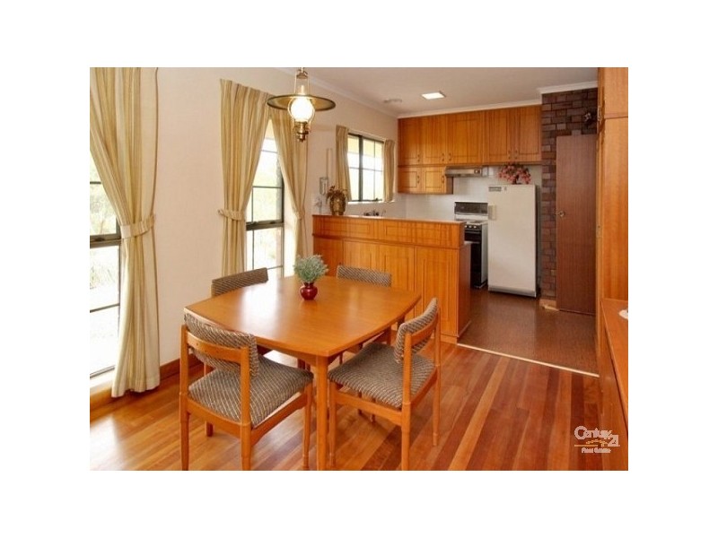 8 Lovely Valley Road, Flagstaff Hill SA 5159