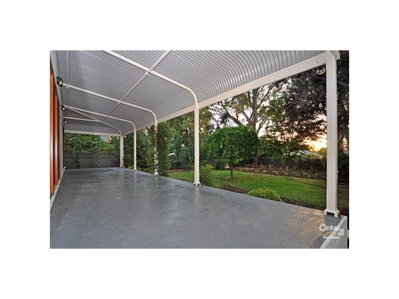 3 Desaumarez St, Kensington Park SA 5068