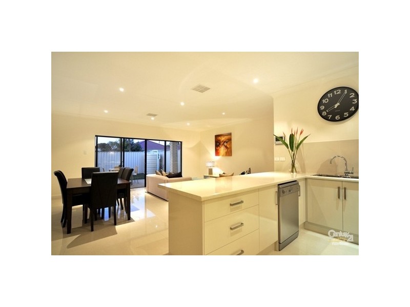 6 Fetlar Avenue, Marion SA 5043