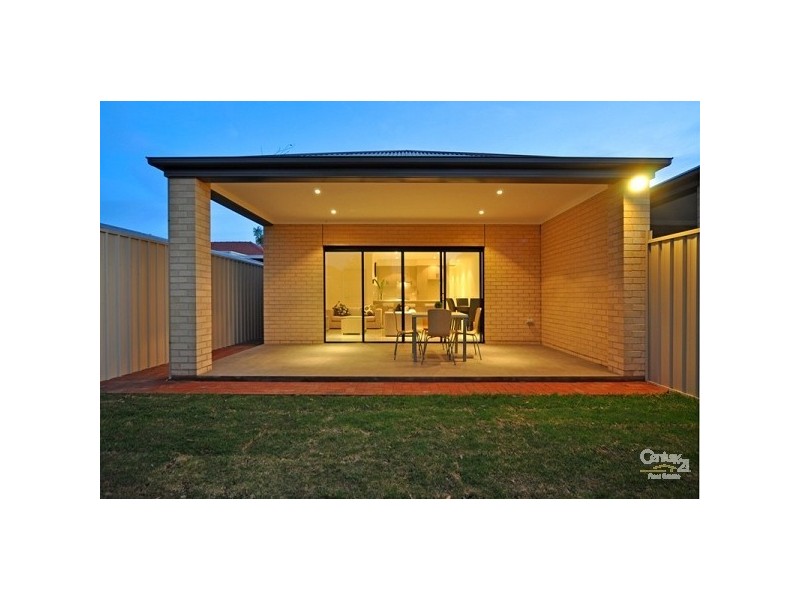 6 Fetlar Avenue, Marion SA 5043