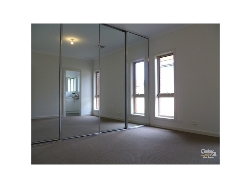 8a Crystal Avenue, St Marys SA 5042