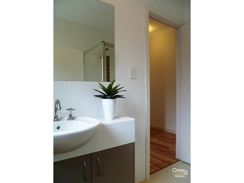 8 Crystal Avenue, St Marys SA 5042