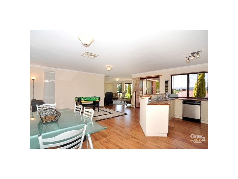 12 Putland Drive, Sheidow Park SA 5158